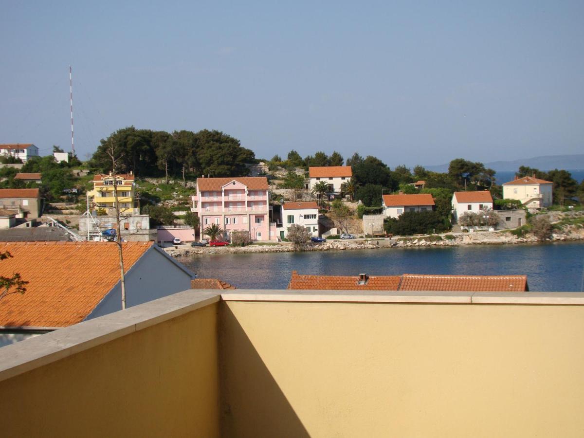 Apartments Orlic Sali Exterior photo