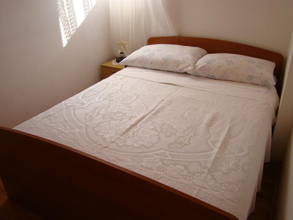 Apartments Orlic Sali Room photo