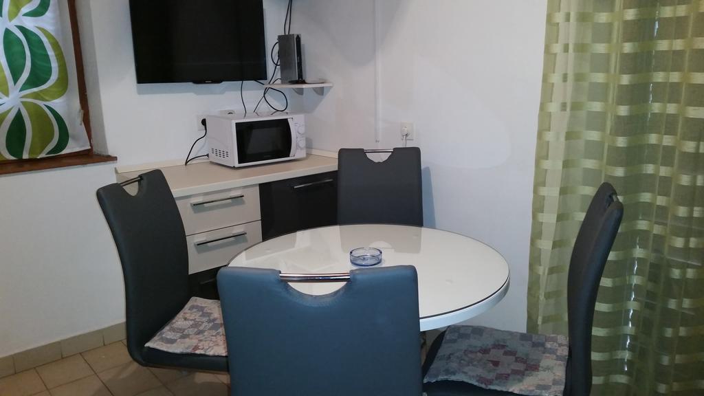 Apartments Orlic Sali Room photo